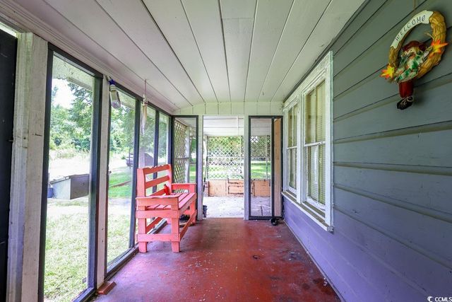 213 N Magnolia Ave., Andrews, SC 29510