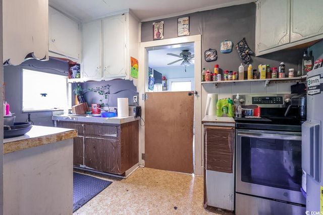 213 N Magnolia Ave., Andrews, SC 29510