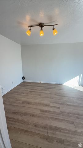 1374 MAPLE DR, Logan, UT 84321