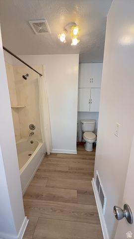 1374 MAPLE DR, Logan, UT 84321