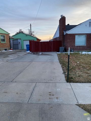 1374 MAPLE DR, Logan, UT 84321