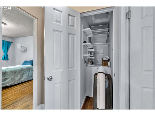 9333 N LOMBARD St 19, Portland, OR 97203