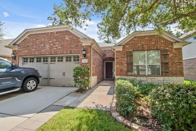 16918 Cherokee Lake Lane, Houston, TX 77044