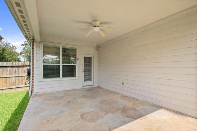 16918 Cherokee Lake Lane, Houston, TX 77044
