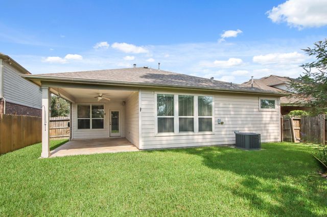 16918 Cherokee Lake Lane, Houston, TX 77044