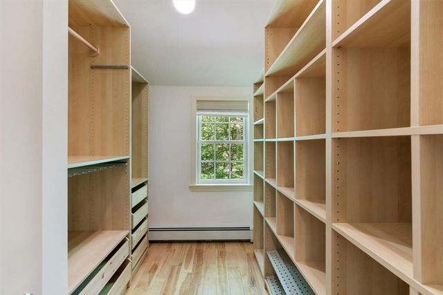 135 Raleigh Tavern Lane, North Andover, MA 01845