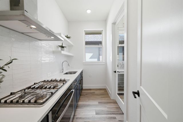 11006 White Caterpillar Drive, Cypress, TX 77433