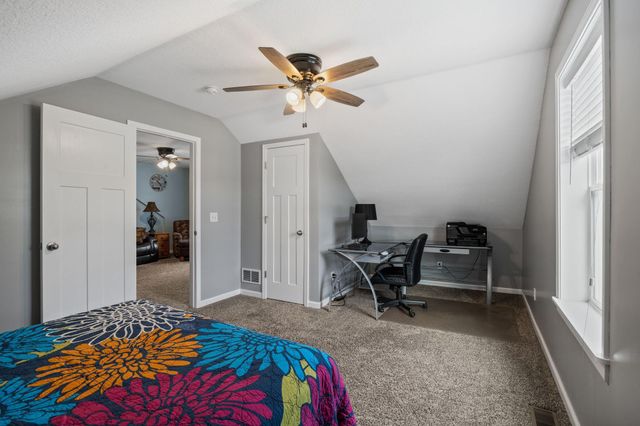 1281 3rd Street E, Saint Paul, MN 55106