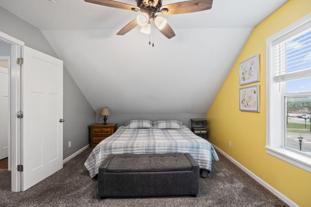 1281 3rd Street E, Saint Paul, MN 55106