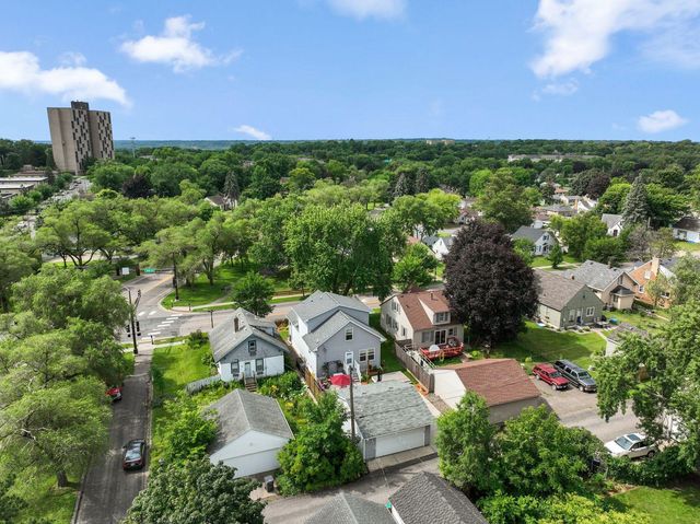 1281 3rd Street E, Saint Paul, MN 55106
