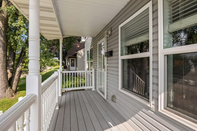 1281 3rd Street E, Saint Paul, MN 55106