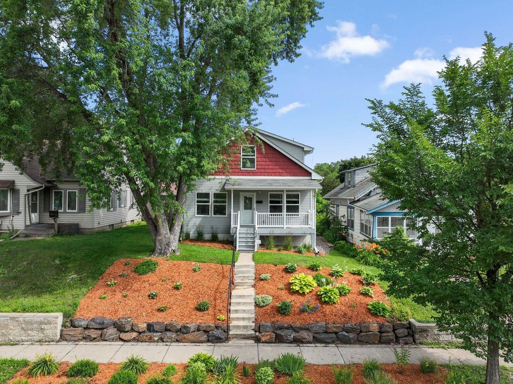 1281 3rd Street E, Saint Paul, MN 55106