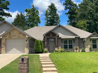214 Rosebrook Circle, Whitehouse, TX 75791