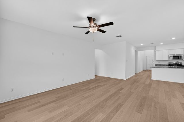 2315 Buffalo Bayou Way, Crandall, TX 75114