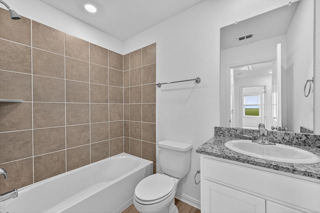 2315 Buffalo Bayou Way, Crandall, TX 75114