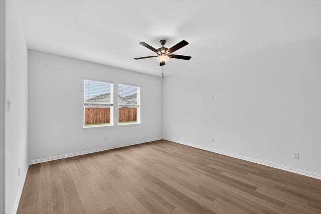 2315 Buffalo Bayou Way, Crandall, TX 75114