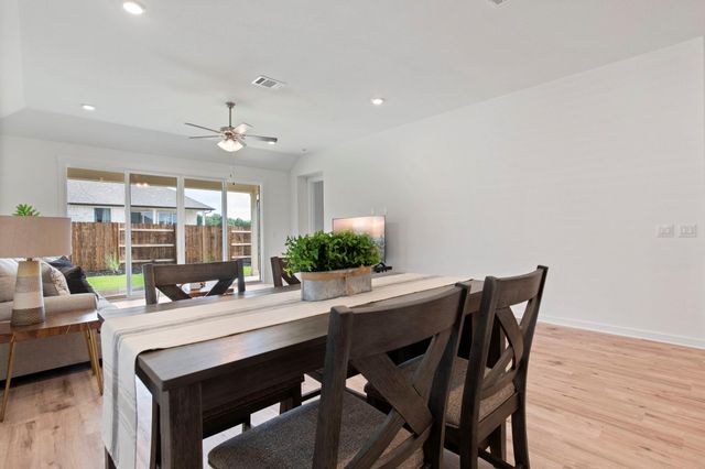 2417 Gabriels Horn RD, Leander, TX 78641