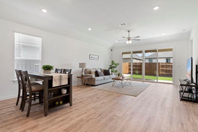 2417 Gabriels Horn RD, Leander, TX 78641