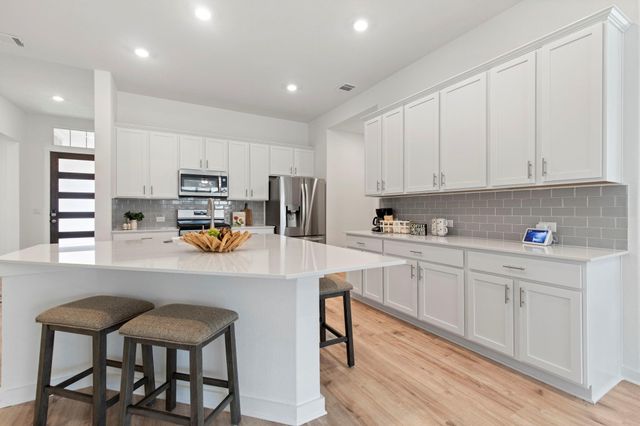 2417 Gabriels Horn RD, Leander, TX 78641