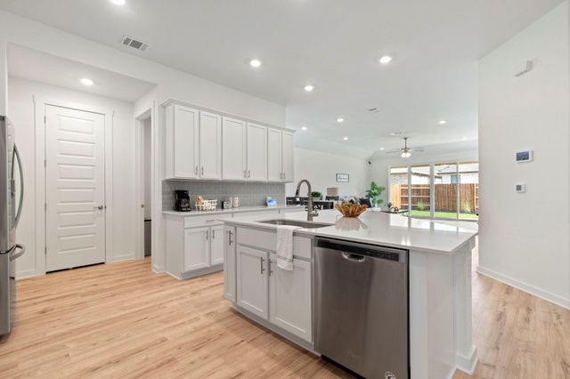2417 Gabriels Horn RD, Leander, TX 78641