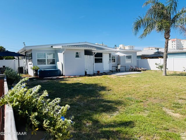 204 Osceola Avenue, Ormond Beach, FL 32176