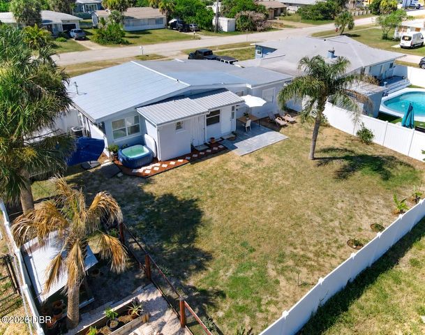 204 Osceola Avenue, Ormond Beach, FL 32176