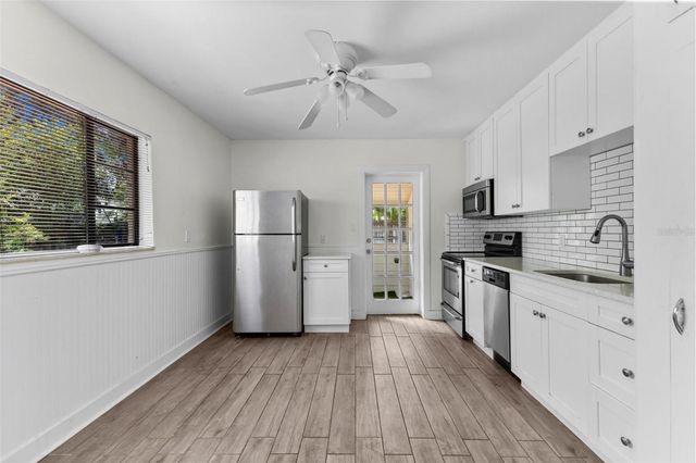 4010 W ANGELES STREET, Tampa, FL 33629