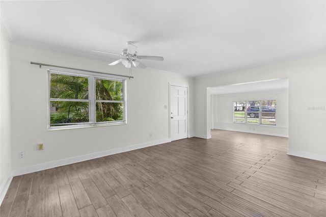 4010 W ANGELES STREET, Tampa, FL 33629