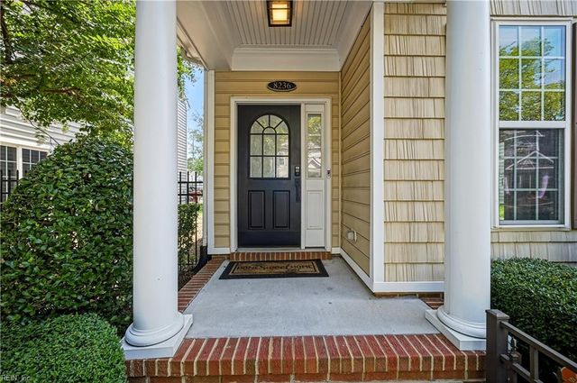 8236 Lee Hall AVE, Suffolk, VA 23435
