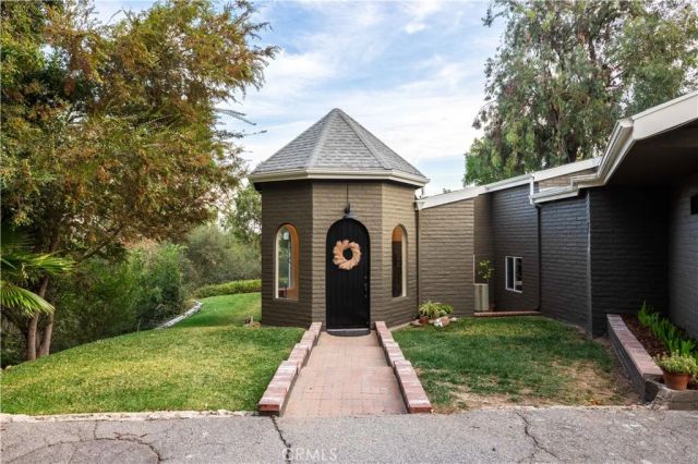 1076 Norumbega, Monrovia, CA 91016