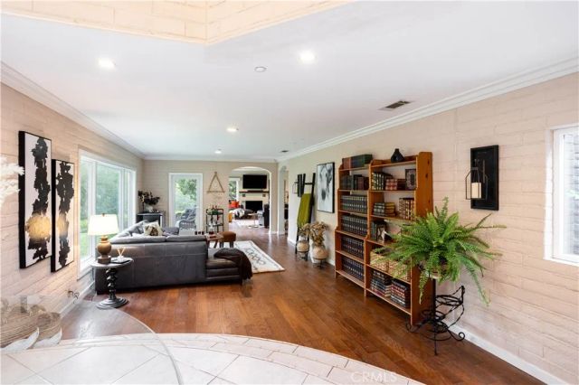 1076 Norumbega, Monrovia, CA 91016