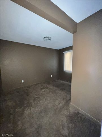 828 N Angeleno, Azusa, CA 91702