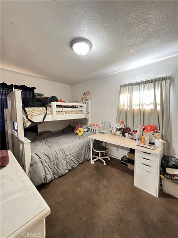 828 N Angeleno, Azusa, CA 91702