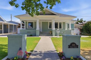 2416 Sunset Avenue, Bakersfield, CA 93304