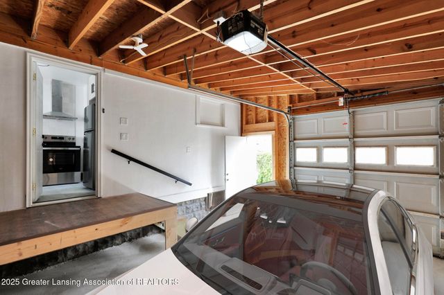 1428 E Cesar E Chavez Avenue, Lansing, MI 48906