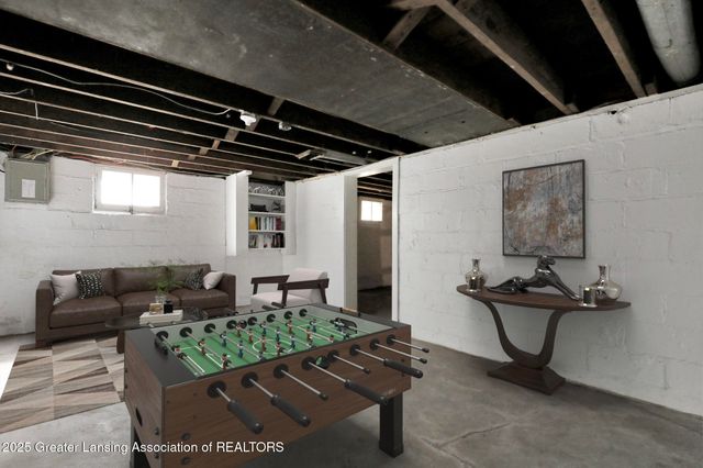 1428 E Cesar E Chavez Avenue, Lansing, MI 48906