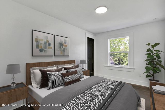 1428 E Cesar E Chavez Avenue, Lansing, MI 48906