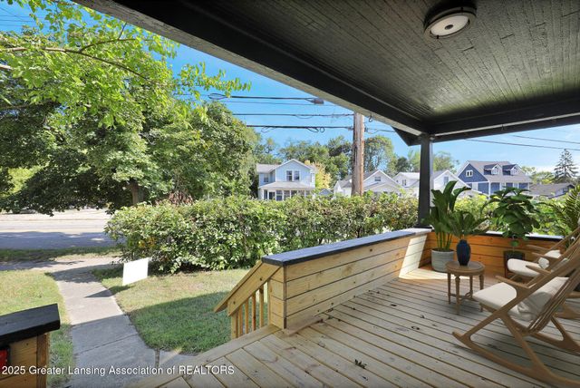 1428 E Cesar E Chavez Avenue, Lansing, MI 48906