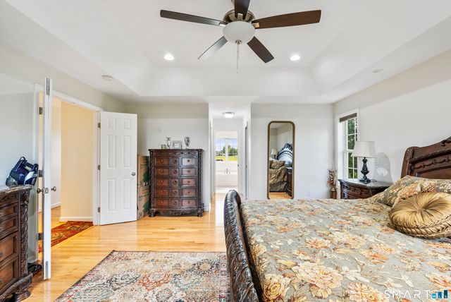 44 Farmstead Lane, Suffield, CT 06078