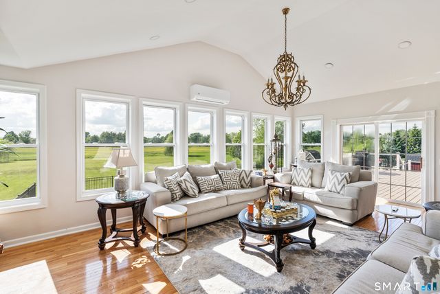 44 Farmstead Lane, Suffield, CT 06078