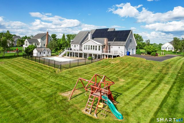 44 Farmstead Lane, Suffield, CT 06078