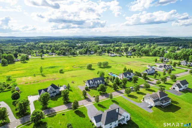 44 Farmstead Lane, Suffield, CT 06078