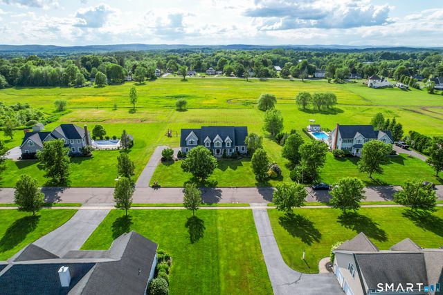 44 Farmstead Lane, Suffield, CT 06078