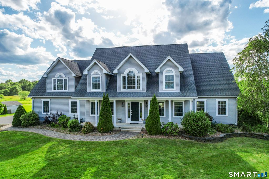 44 Farmstead Lane, Suffield, CT 06078