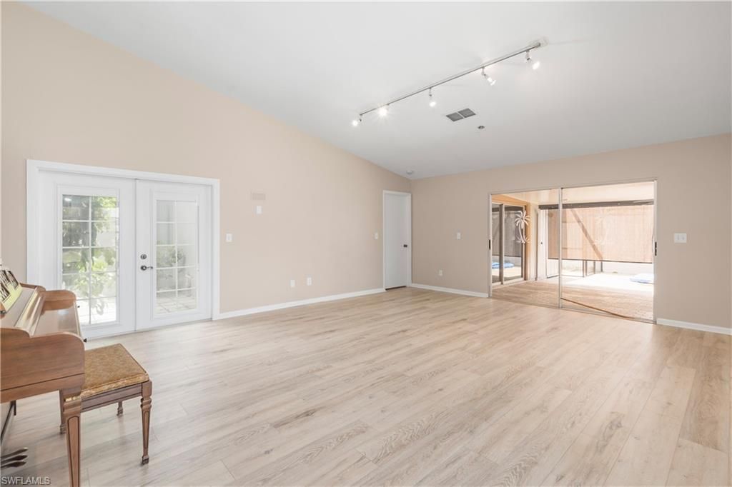 9749 Maplecrest CIR, LEHIGH ACRES, FL 33936 — photo 3