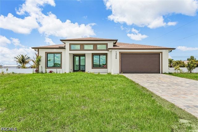 1306 NE 3rd AVE, Cape Coral, FL 33909