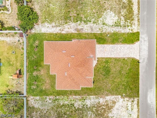 1306 NE 3rd AVE, Cape Coral, FL 33909