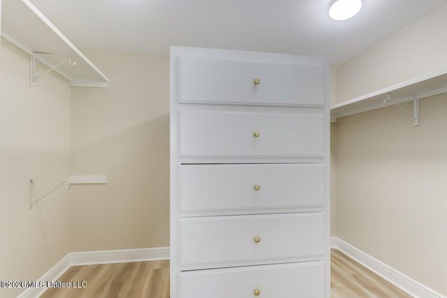 454 Carmargue Lane, Biloxi, MS 39531