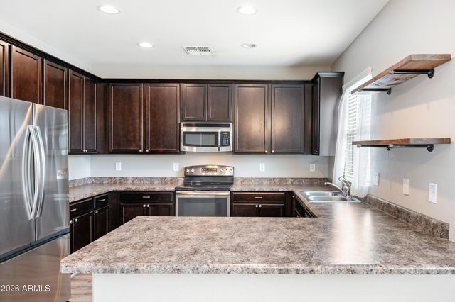 7755 W PALM Lane, Phoenix, AZ 85035