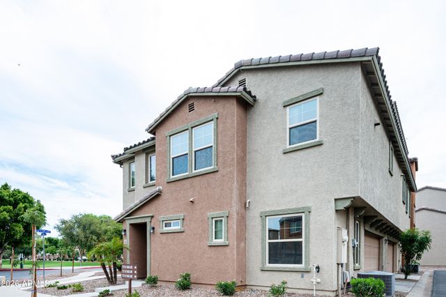 7755 W PALM Lane, Phoenix, AZ 85035